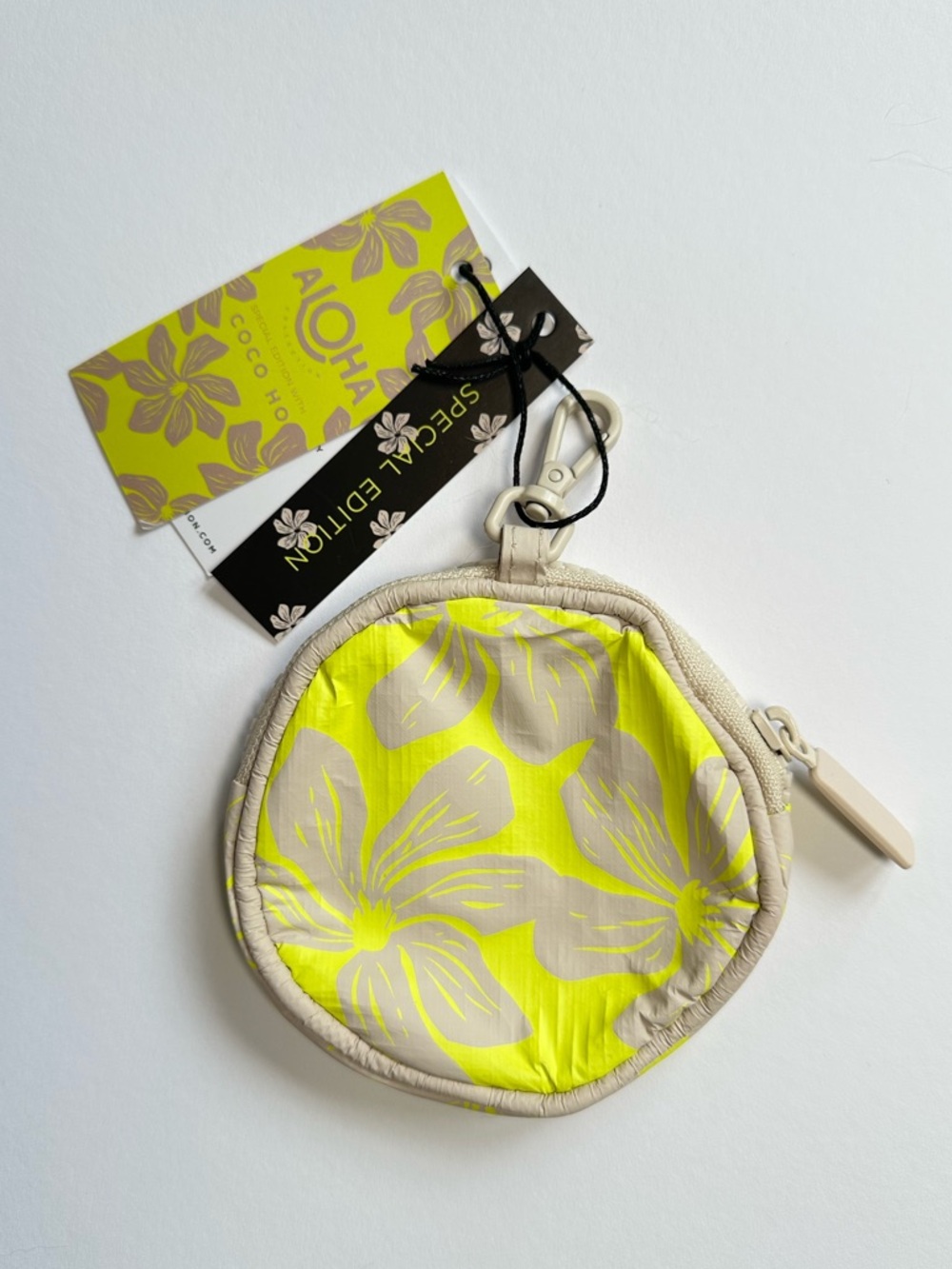 ALOHA Collection Mini Cutie Pouch SPECIAL EDITION COCO HO, Highlighter/Sandstone